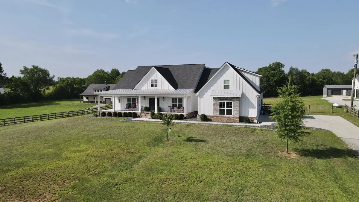 3100 Butler Rd, Columbia, TN 38401 - #1