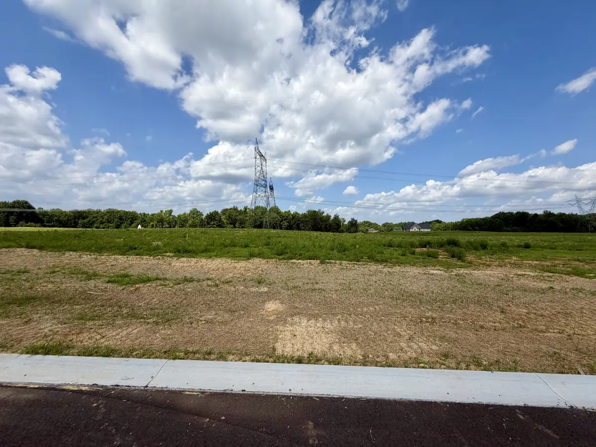 8 Fawn Meadows, Clarksville, TN 37043 - #1