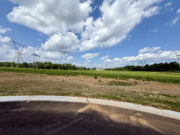 10 Fawn Meadows, Clarksville, TN 37043
