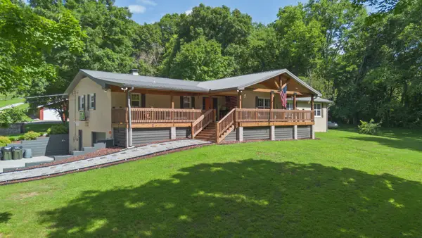 4118 Leipers Creek Rd, Williamsport, TN 38487