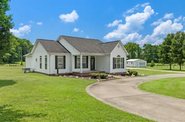 41 Harding Rd, Leoma, TN 38468