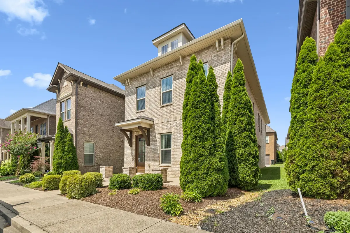 151 Benjamin Ln, Hendersonville, TN 37075 - #1