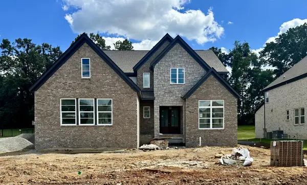 7291 Orrinshire Dr, Fairview, TN 37062