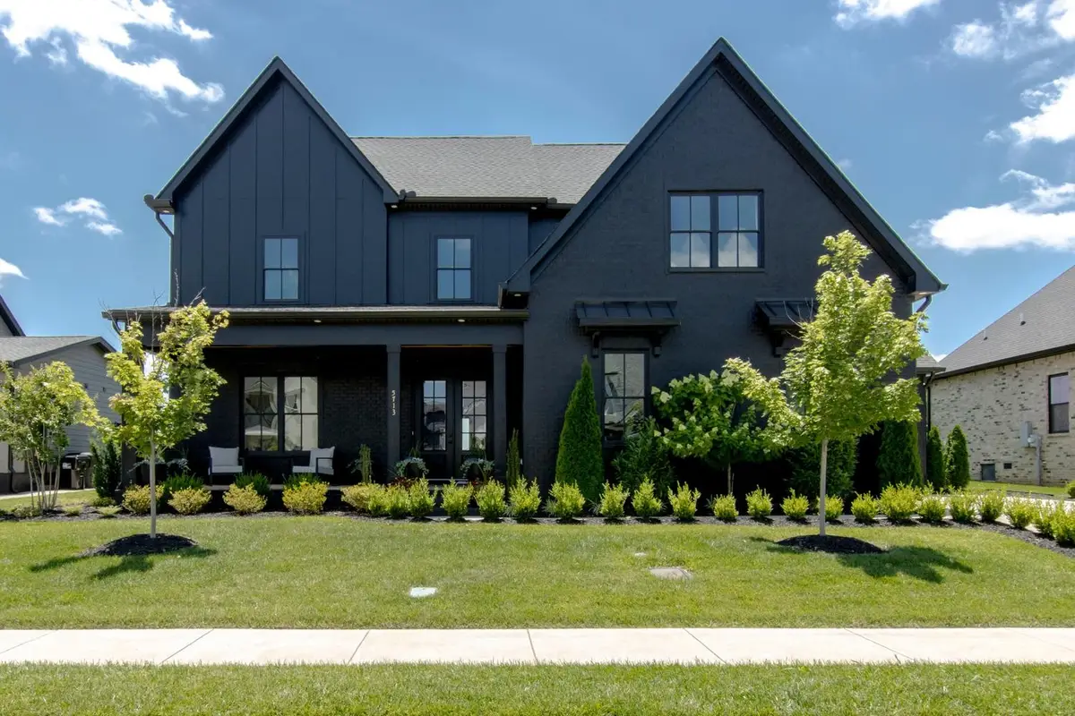 5713 Eaglemont Dr, Murfreesboro, TN 37129 - #1