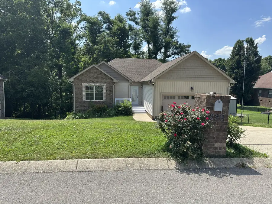 250 Wagoners Way, Westmoreland, TN 37186 - #2