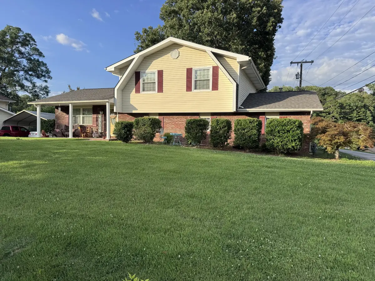 20 Brownwood Circle, Ringgold, GA 30736 - #1