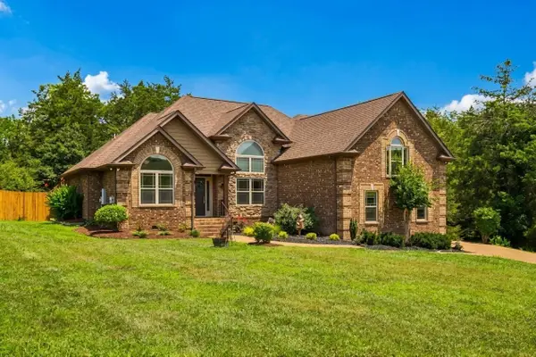 303 Cedar Hollow Ct, Lebanon, TN 37087