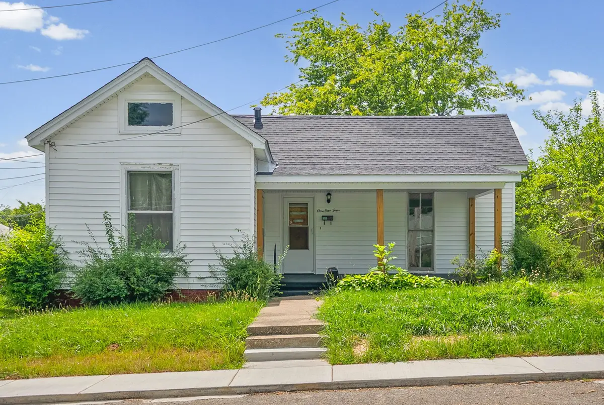 114 S Clay St, Hopkinsville, KY 42240 - #1