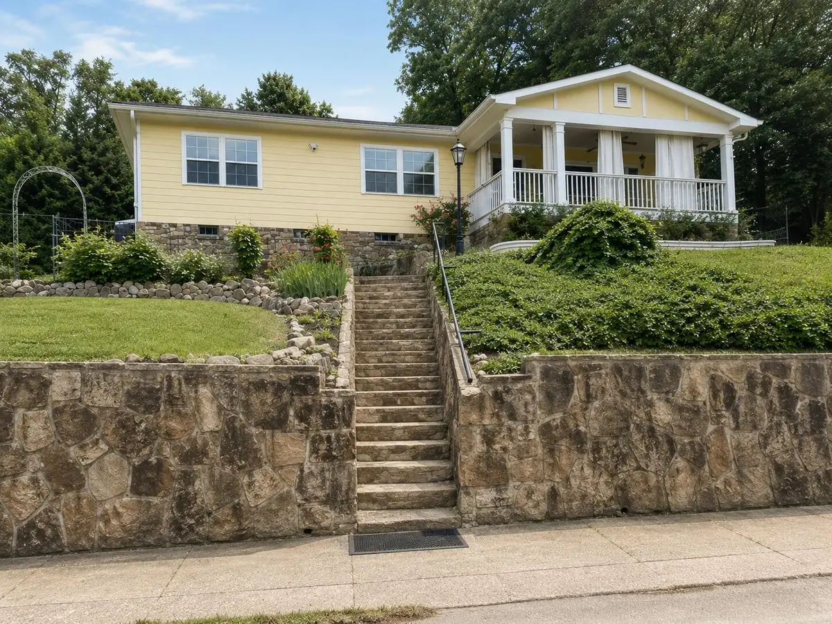 902 Endicott Street, Chattanooga, TN 37405 - #1