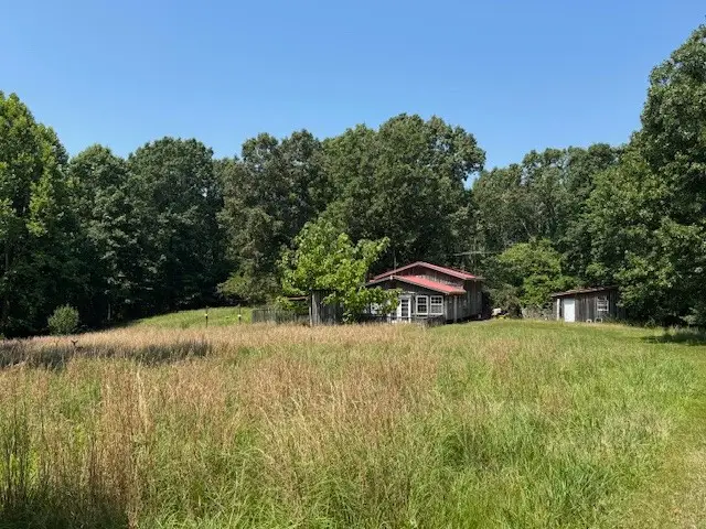 8062 Frame Hollow Rd, Nunnelly, TN 37137 - #1