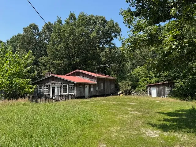 8062 Frame Hollow Rd, Nunnelly, TN 37137 - #2