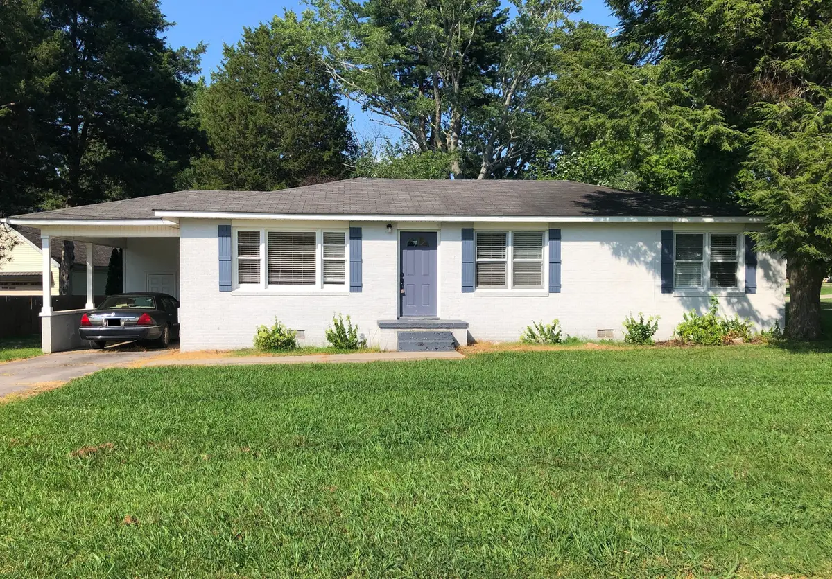 1102 N High St, Winchester, TN 37398 - #1