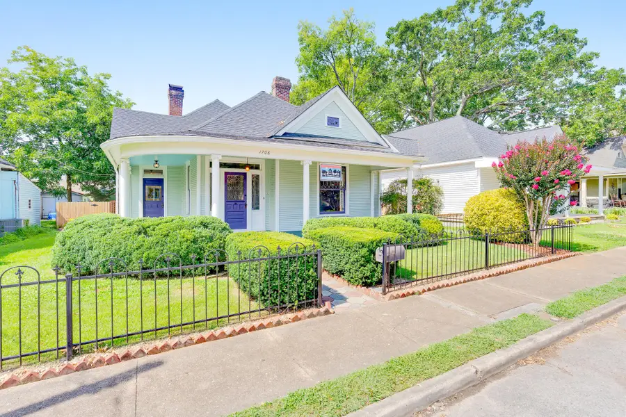 1708 Chamberlain Avenue, Chattanooga, TN 37404 - #2
