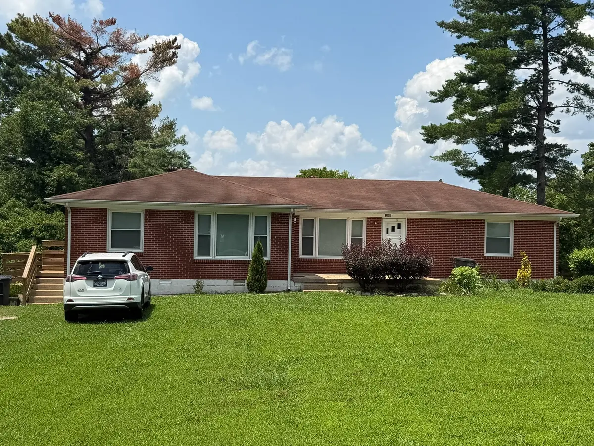 105 Sharon Cir, Columbia, TN 38401 - #1