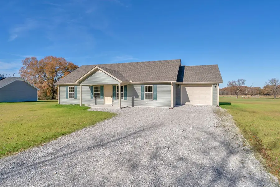 1563 Paynes Church Rd, Winchester, TN 37398 - #3