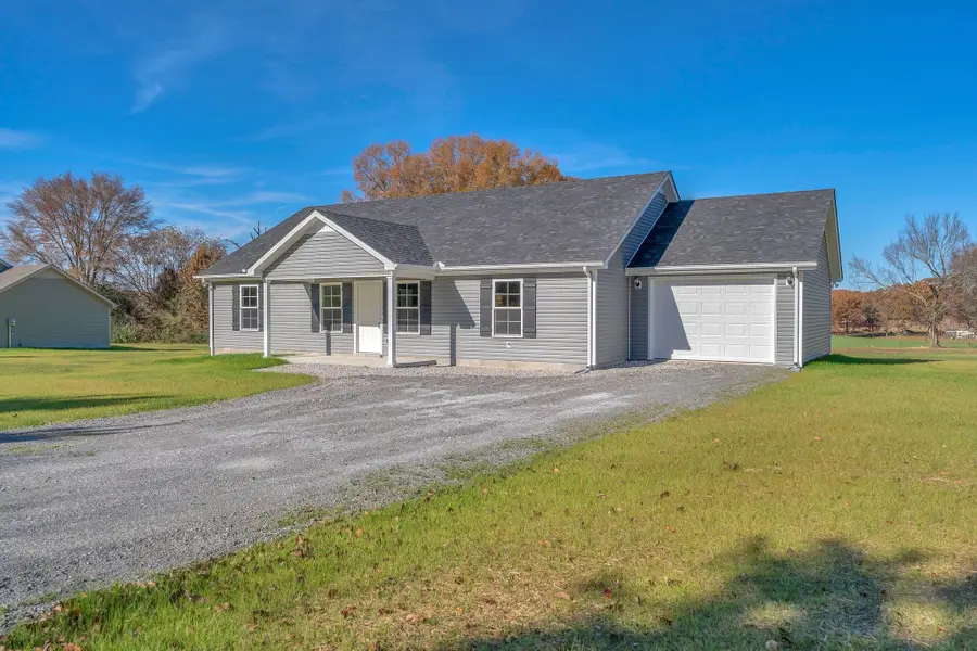 1543 Paynes Church Rd, Winchester, TN 37398 - #3