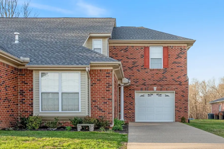519 Bradford Dr, Dickson, TN 37055 - #2