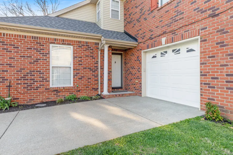 519 Bradford Dr, Dickson, TN 37055 - #3