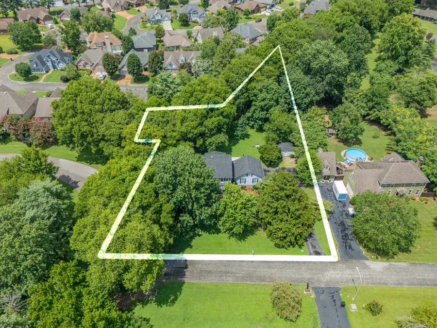 706 Edenburg Dr, Columbia, TN 38401 - #3