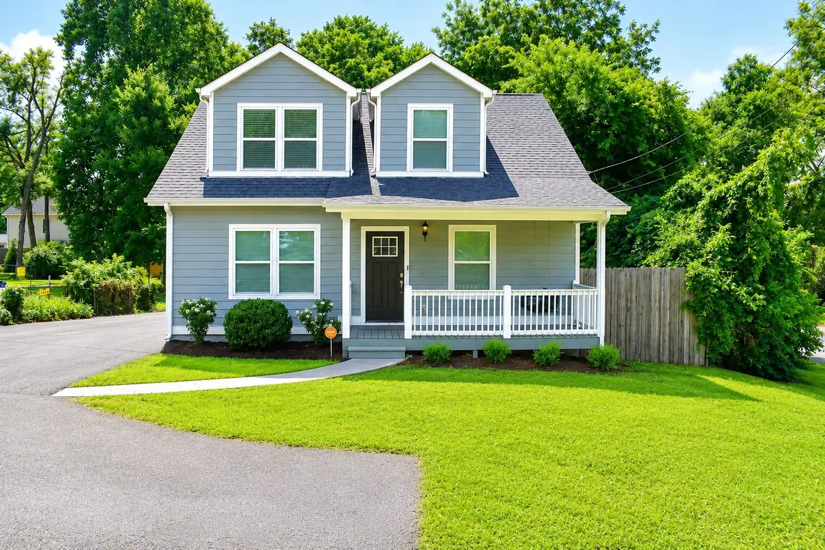2028 Jones Cir, Nashville, TN 37207 - #1