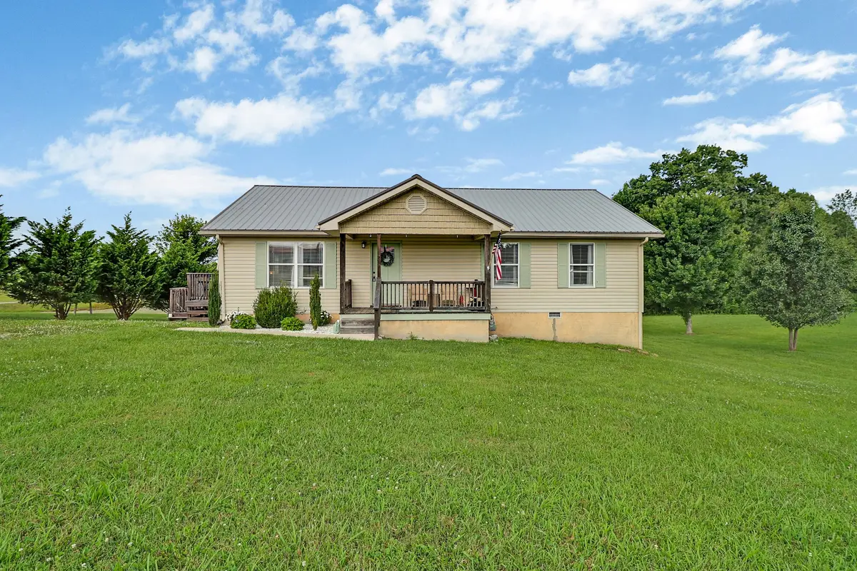 111 Cassie Ln, Grimsley, TN 38565 - #1