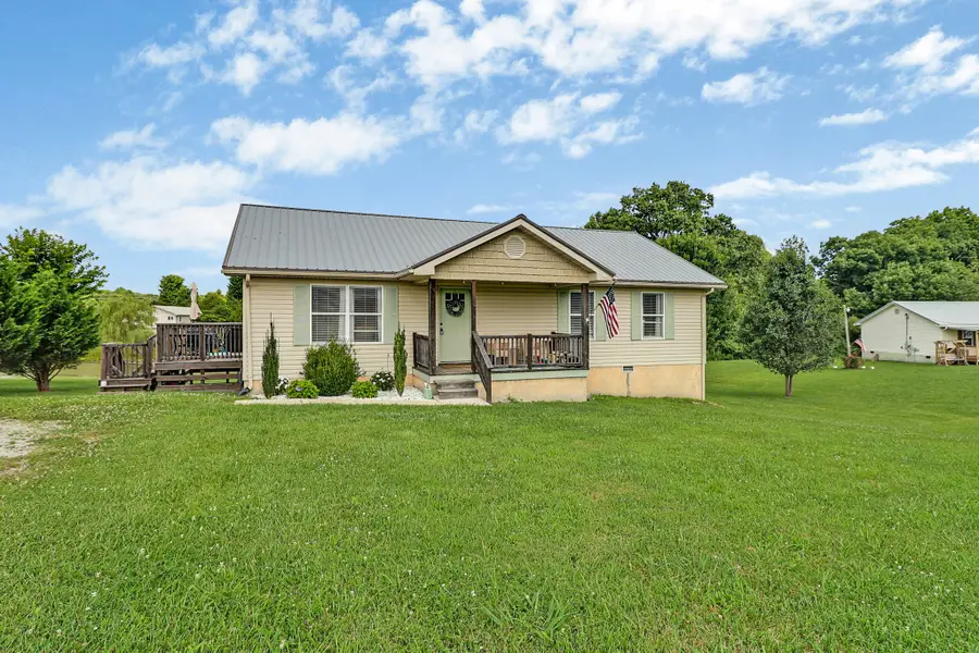 111 Cassie Ln, Grimsley, TN 38565 - #3