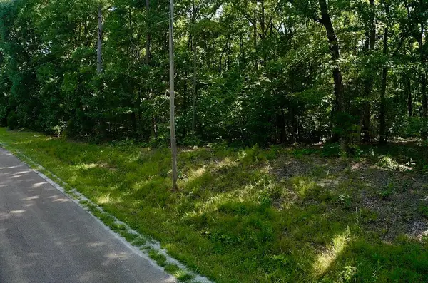 0 Jeanette Holladay Rd, Parsons, TN 38363