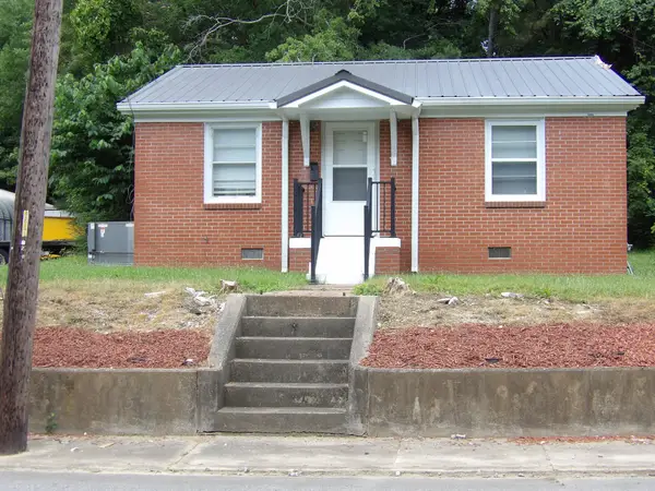 202 E Richland Ave, Waverly, TN 37185