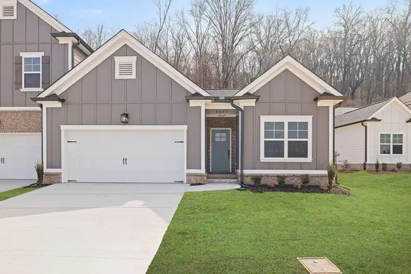 1637 Destiny Drive #08, Hixson, TN 37343