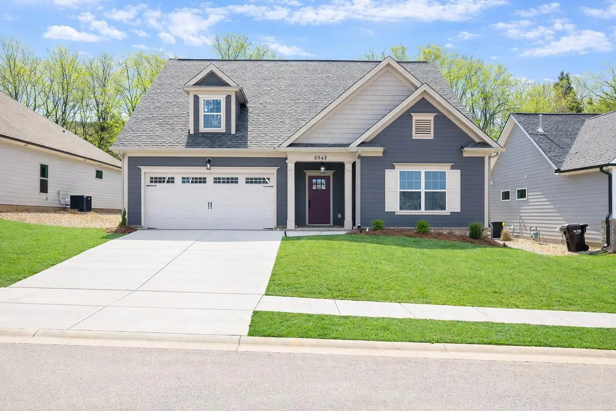 8942 Knolling Loop #30, Ooltewah, TN 37363 - #1