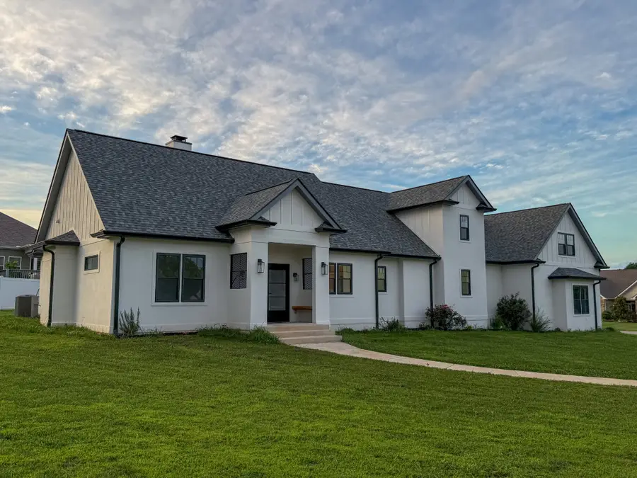 100 Waycross Dr, Shelbyville, TN 37160 - #2