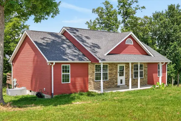 171 High Point Rd, Erin, TN 37061
