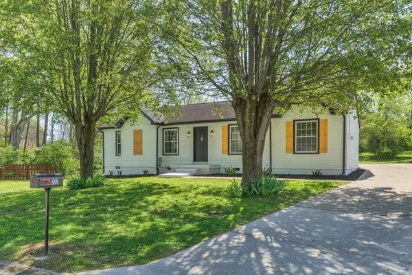 202 Timberlake Dr, Hendersonville, TN 37075