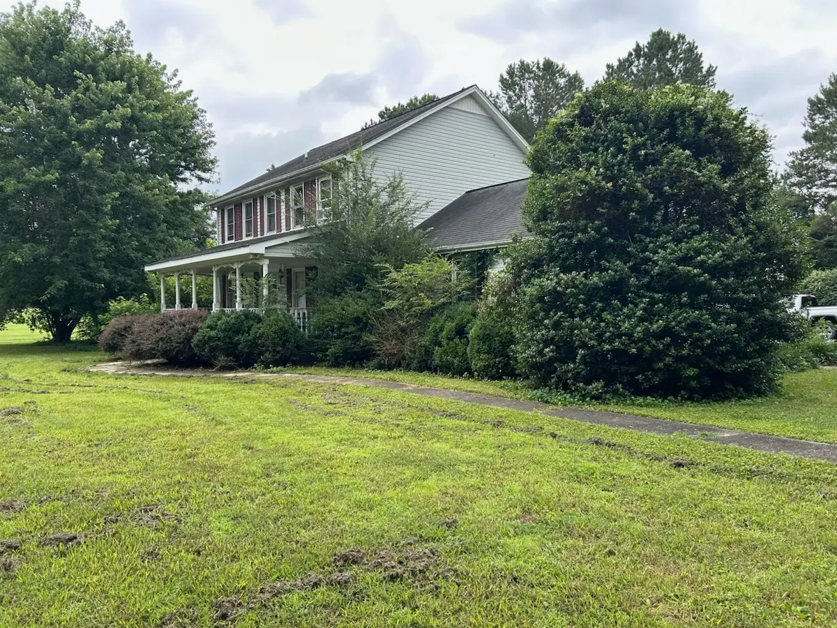 651 Turkey Creek Dr, Tullahoma, TN 37388 - #1