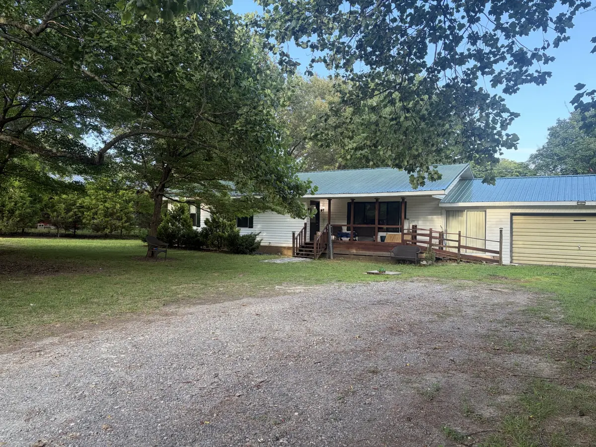 1324 Hidden Valley Cir, McMinnville, TN 37110 - #1