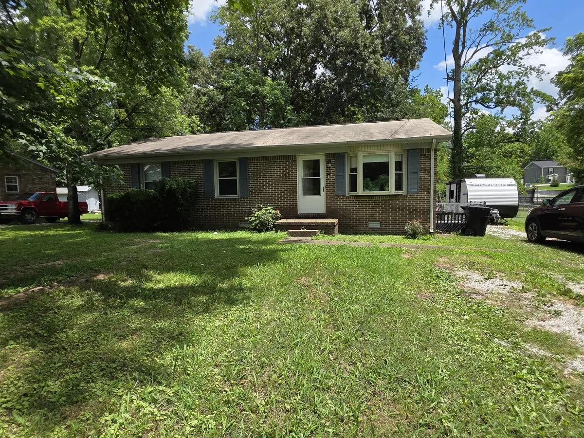 929 S Franklin St, Tullahoma, TN 37388 - #1