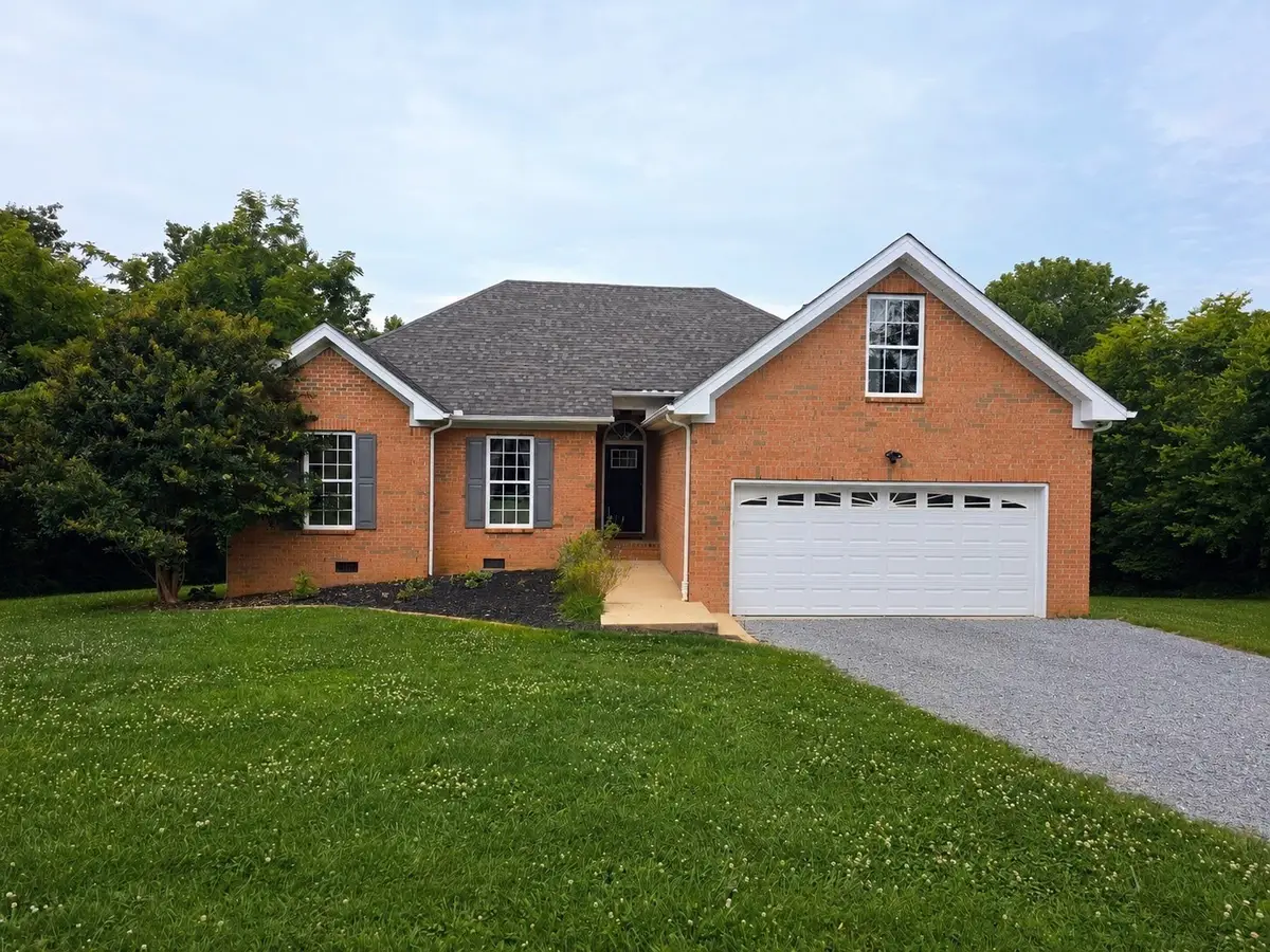 9389 Hi Lo Rd, Bon Aqua, TN 37025 - #1