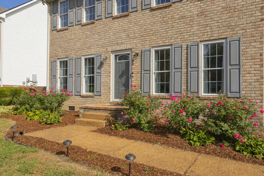 1624 Witt Hill Dr, Spring Hill, TN 37174 - #2