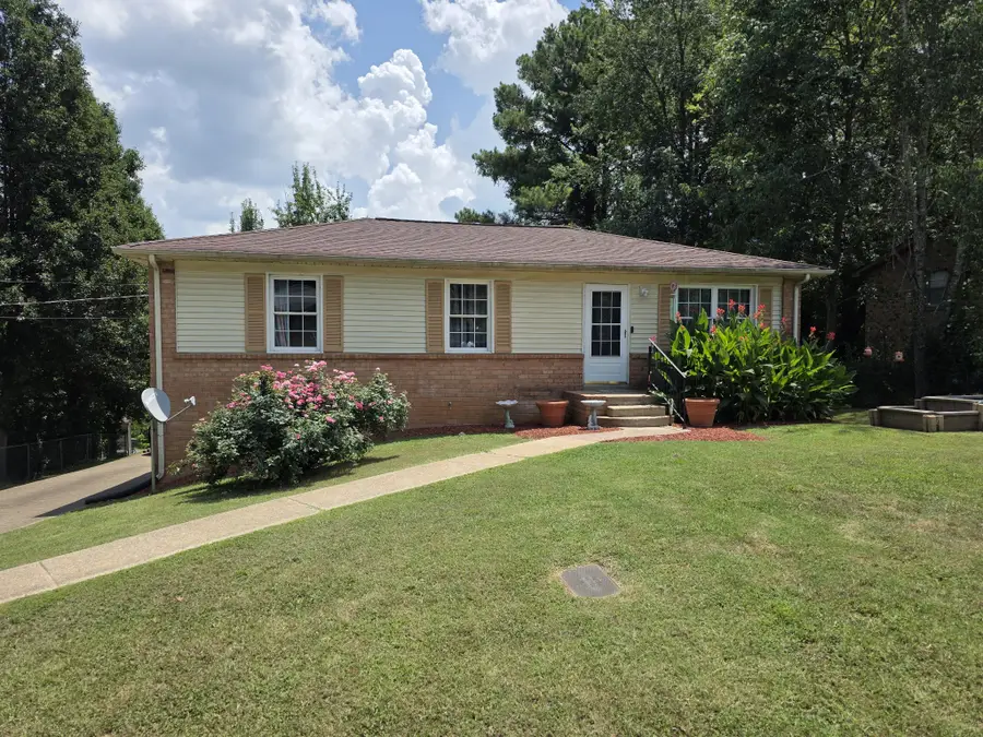 117 Mimosa Dr, Springfield, TN 37172 - #2