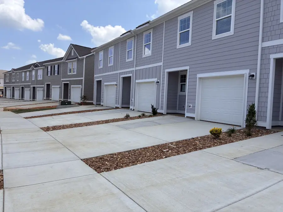 232 Darlington Drive, Dickson, TN 37055 - #2