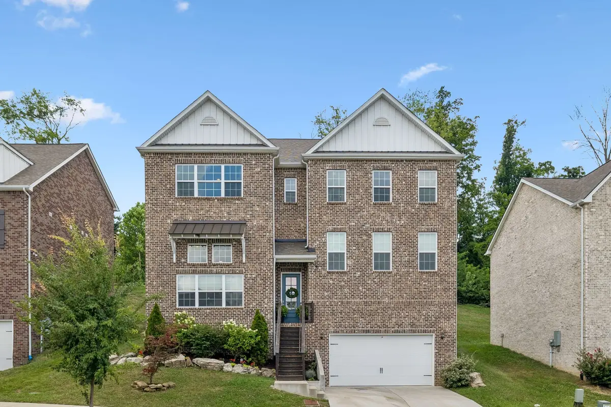 280 Blackpool Dr, Nashville, TN 37211 - #1