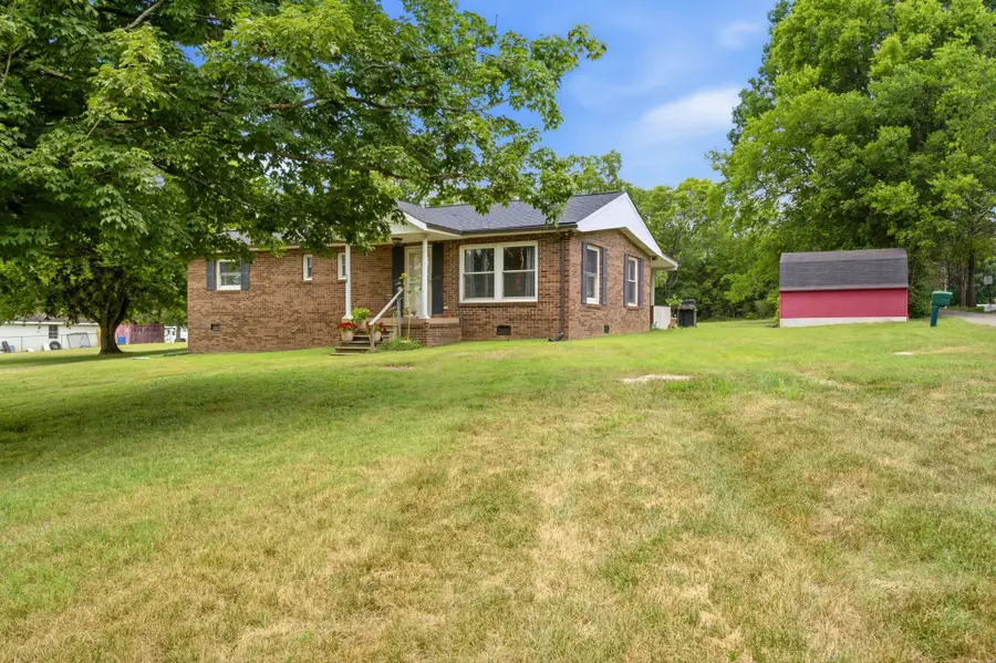 76 W Caldwell St, Mount Juliet, TN 37122 - #3
