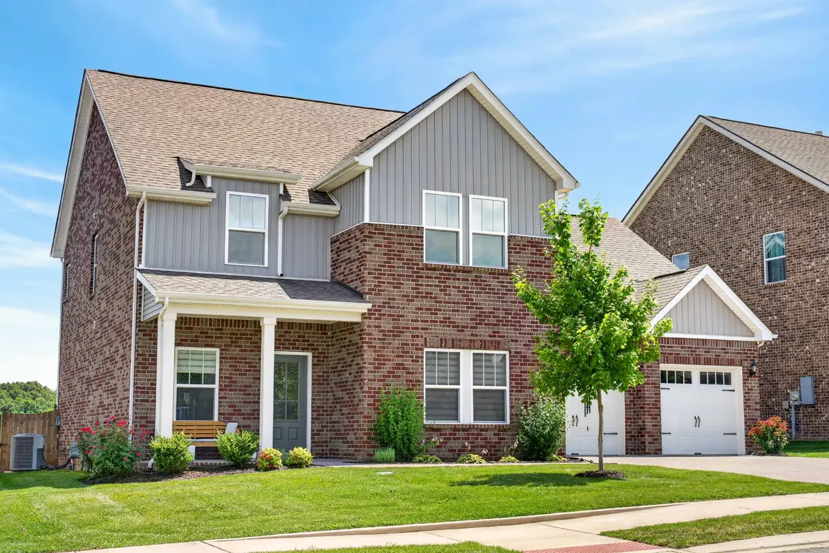 729 Pebble Creek Ln, Lebanon, TN 37090 - #1
