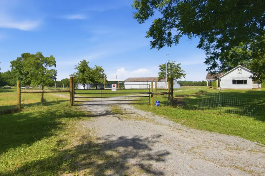 148 Wade Jennings Rd, Shelbyville, TN 37160 - #2