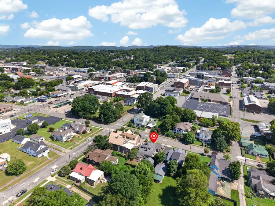 203 Maple St E, Fayetteville, TN 37334 - #2