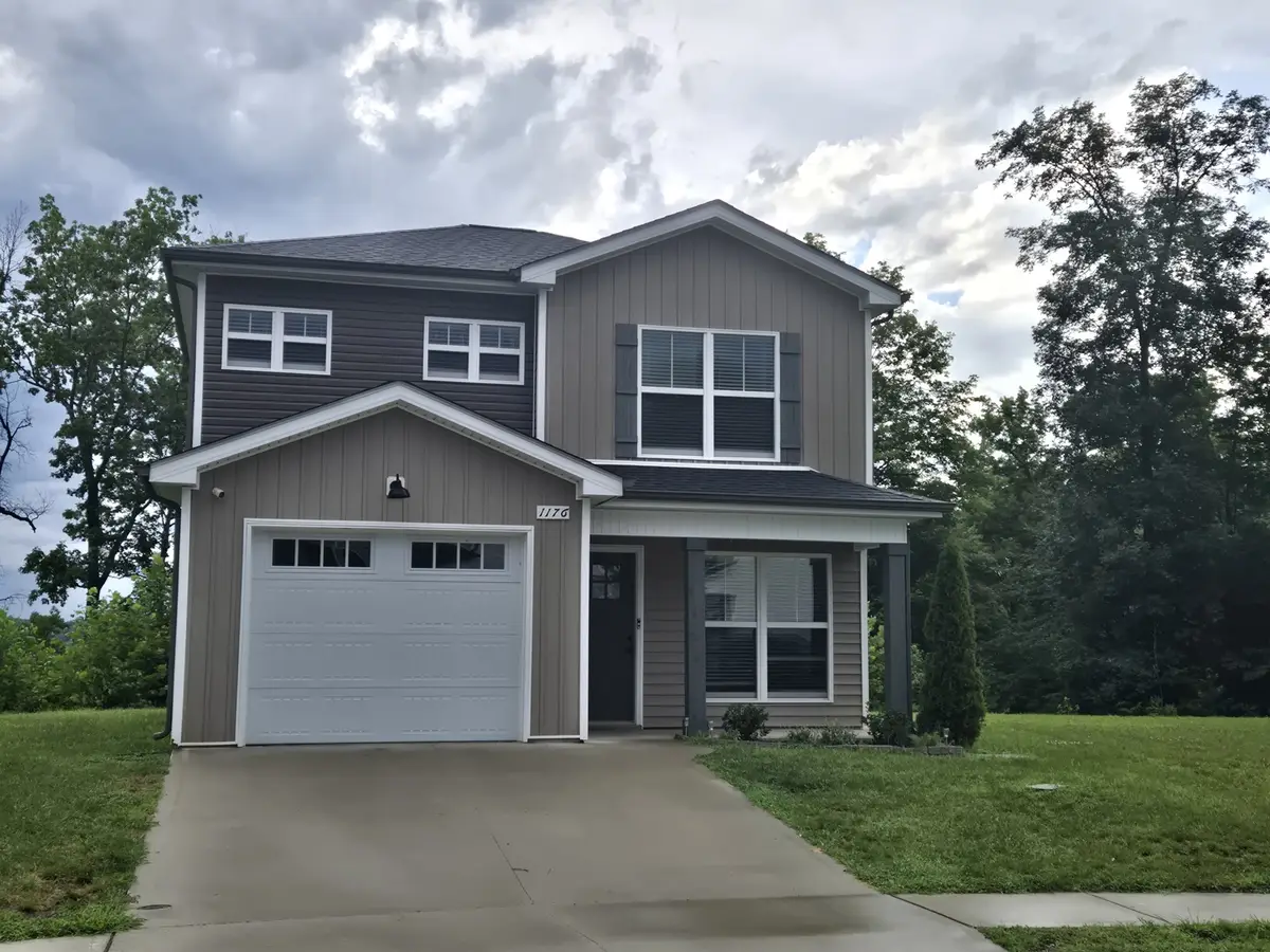 1176 Cottonwood Dr, Clarksville, TN 37040 - #1