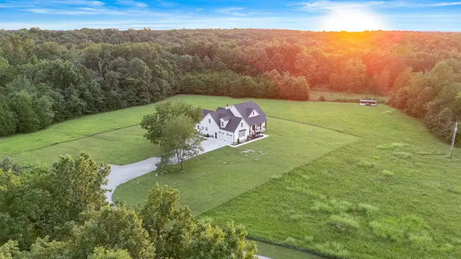 1851 Warner Bridge Rd, Shelbyville, TN 37160 - #2