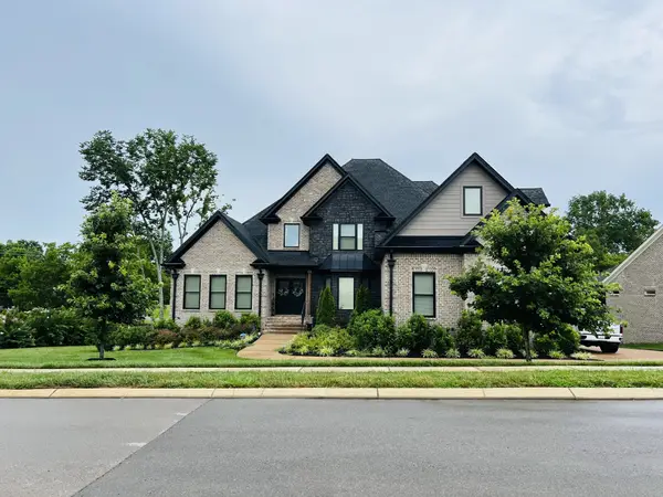1003 Quillen Way, Lebanon, TN 37087