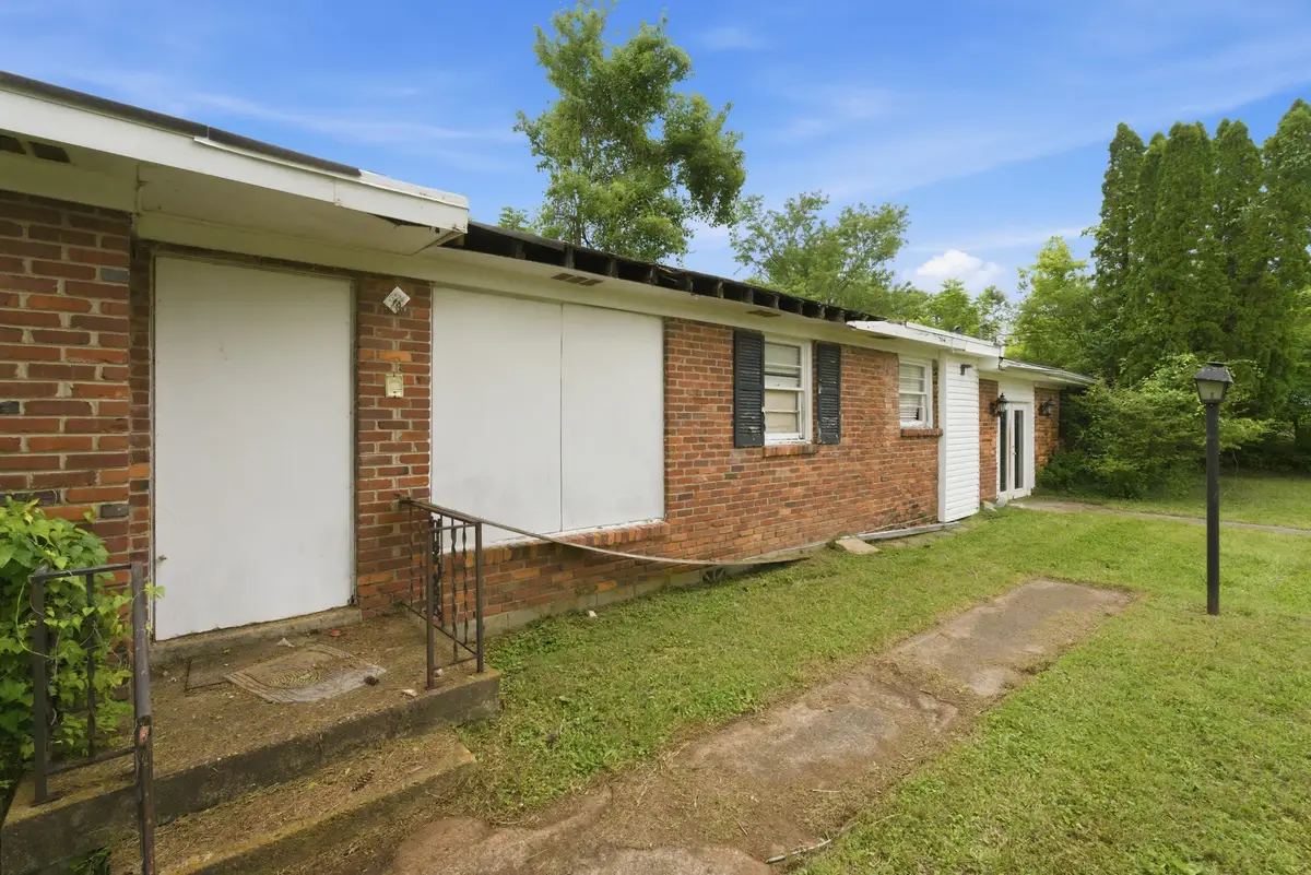 213 Rosehill Dr, Goodlettsville, TN 37072 - #1