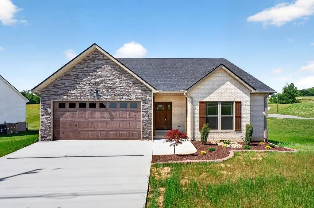 2910 Autumn Woods Trl, Cookeville, TN 38501 - #1